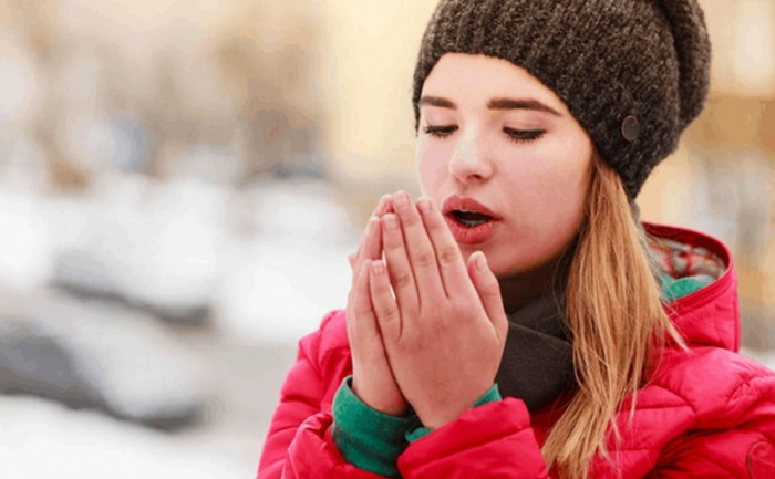 Нега баъзи инсонларнинг қўли тез музлаб қолади? Сабабини ҳеч ўйлаб кўрганмисиз?