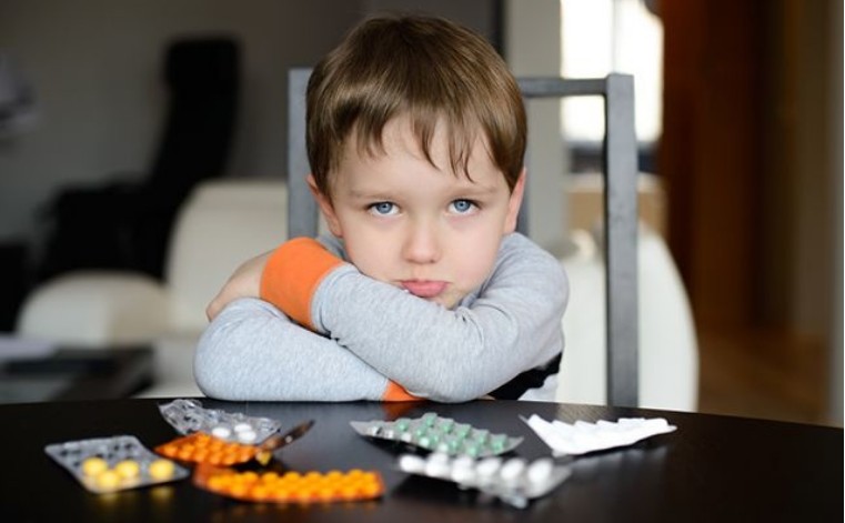 Эксперт антибиотиклар болалар соғлиғига қандай таъсир қилишини айтди